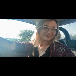 Meet your Posher, Kishara